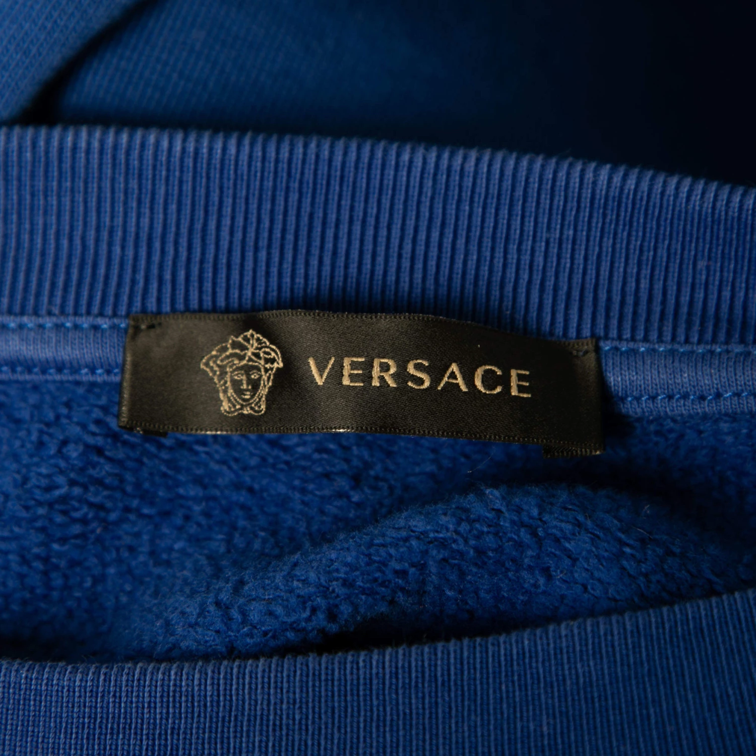 Versace Blue Logo Printed Cotton Crew Neck Sweatshirt M For Men - Image 4