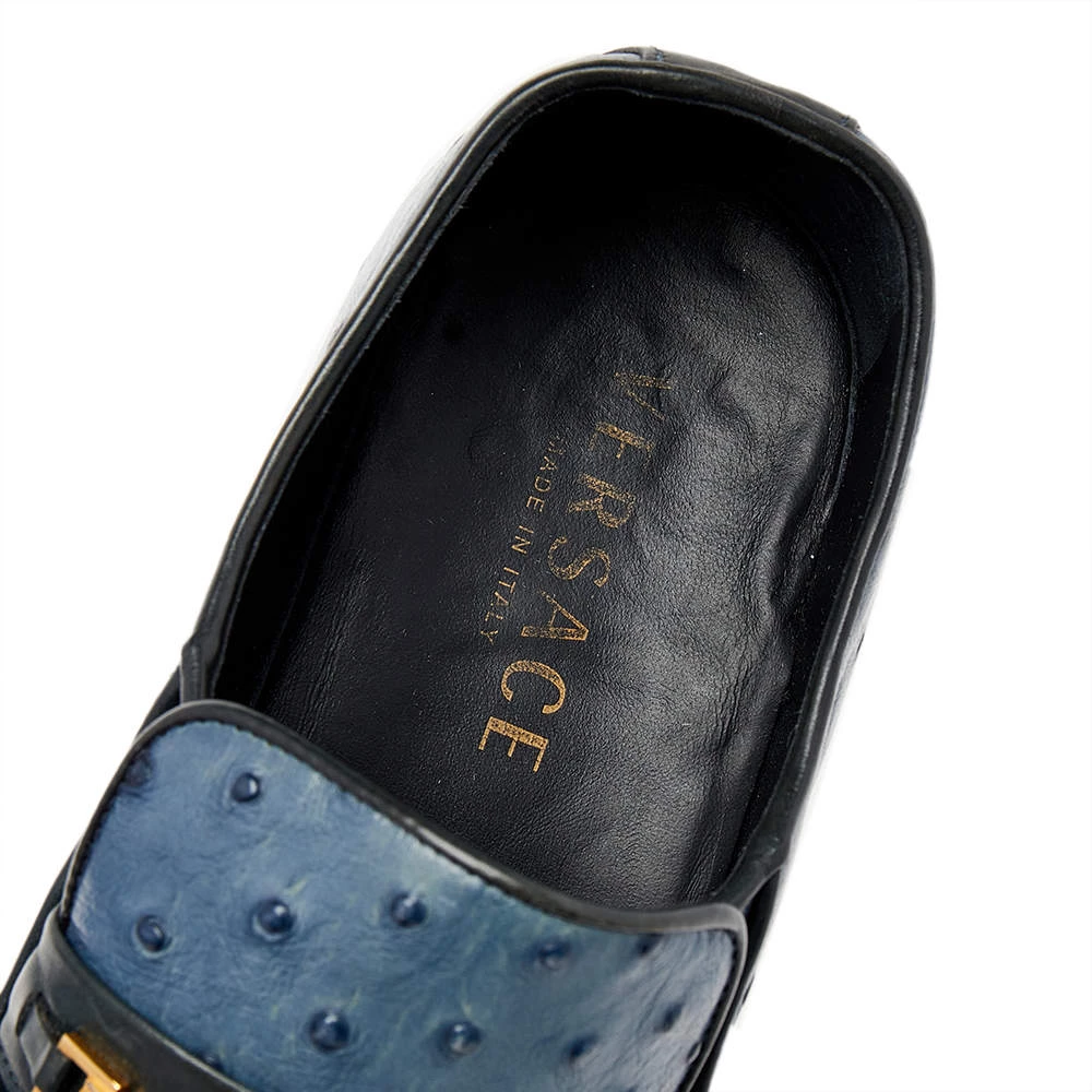 Versace Blue Ostrich Leather Medusa Chain Detail Loafers Size 41 For Men - Image 7