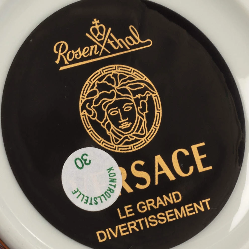 Versace X Rosenthal Le Grand Divertissement Cup & Saucer Set For Unisex - Image 9