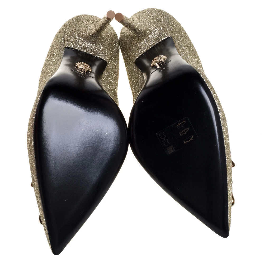Versace Gold Glitter Fabric Medusa Pointed Toe Pumps Size 40 For Women - Image 6