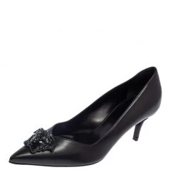 Versace Black Leather Medusa Pointed Toe Pumps Size 37 For Women