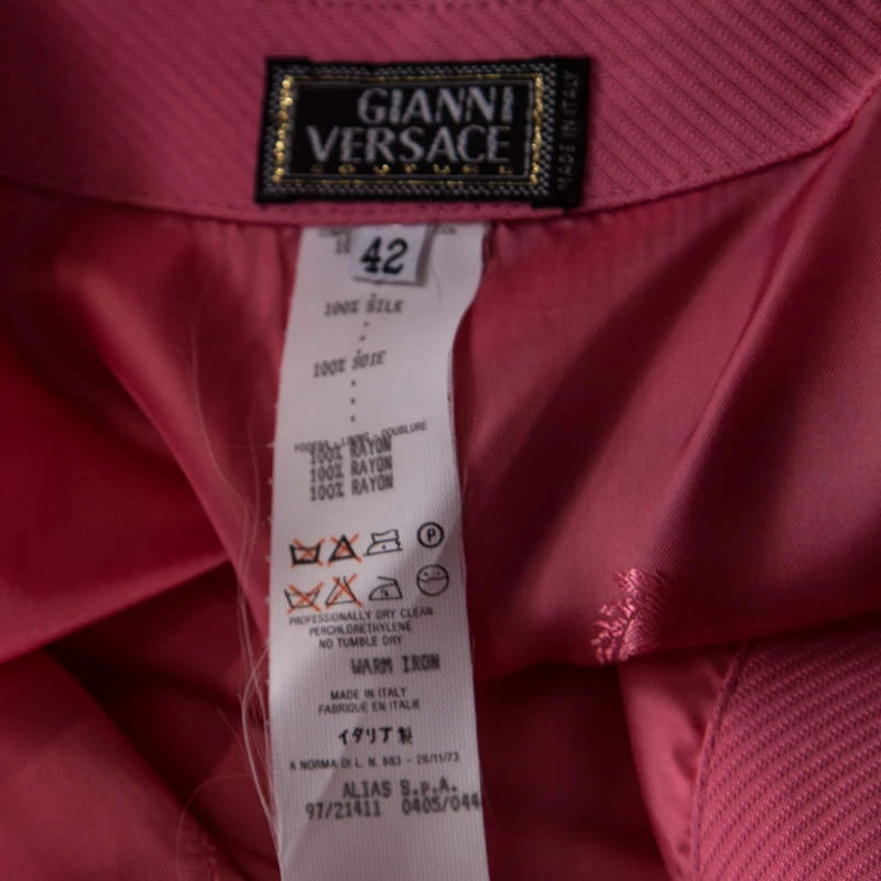 Gianni Versace Pink Silk Vintage Long Jacket & Skirt Suit M For Women - Image 8