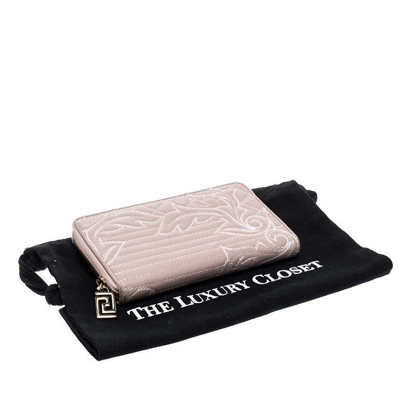 Versace Blush Pink Quilted Leather Vanitas Zip Around Wallet For Women - Image 8