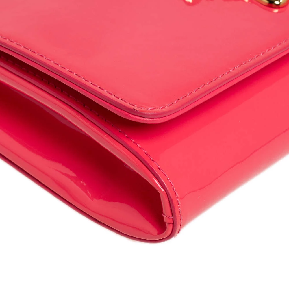 Versace Peach Patent Leather Medusa Chain Clutch For Women - Image 11