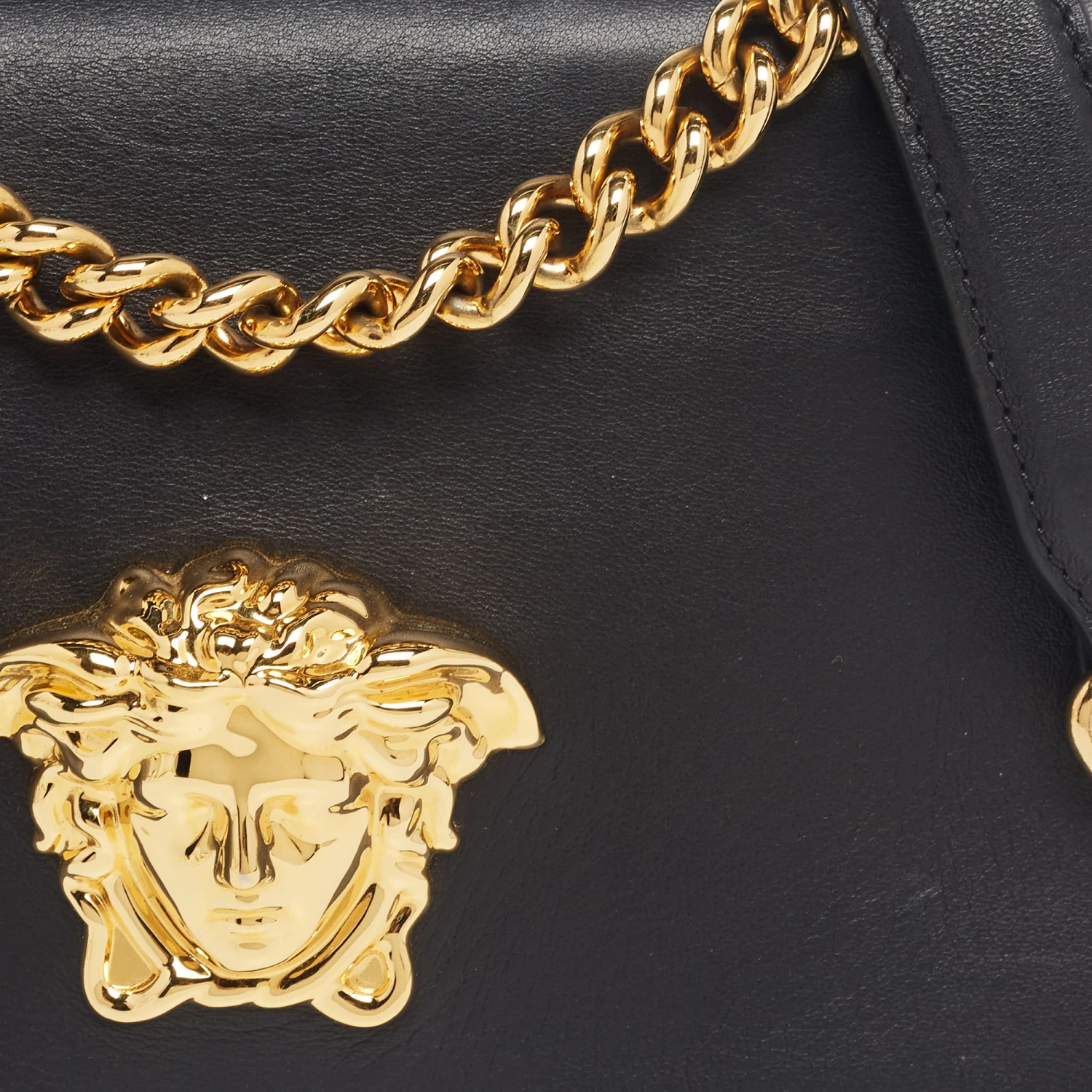 Versace Black Leather Palazzo Sultan Chain Shoulder Bag For Women - Image 5