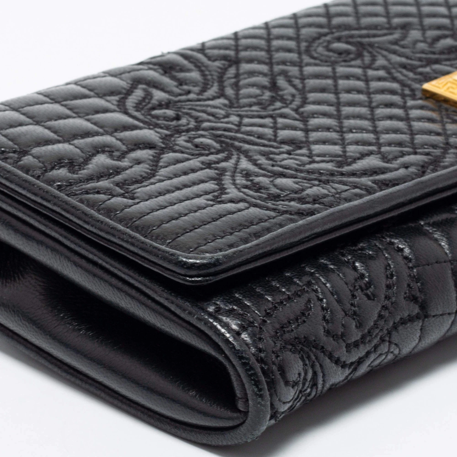 Versace Black Quilted Leather Medusa Chain Clutch For Women - Image 12