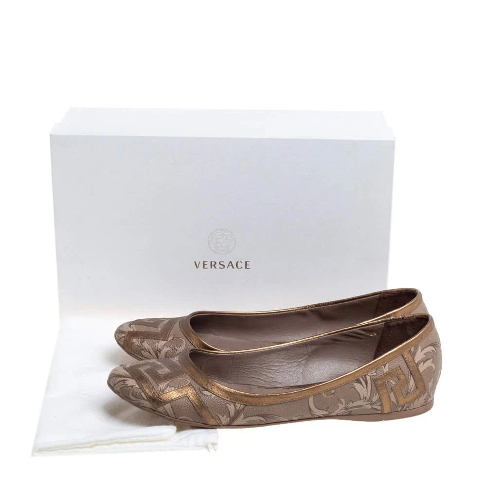 Versace Gold/Brown Leather Ballet Flats Size 39 For Women - Image 8