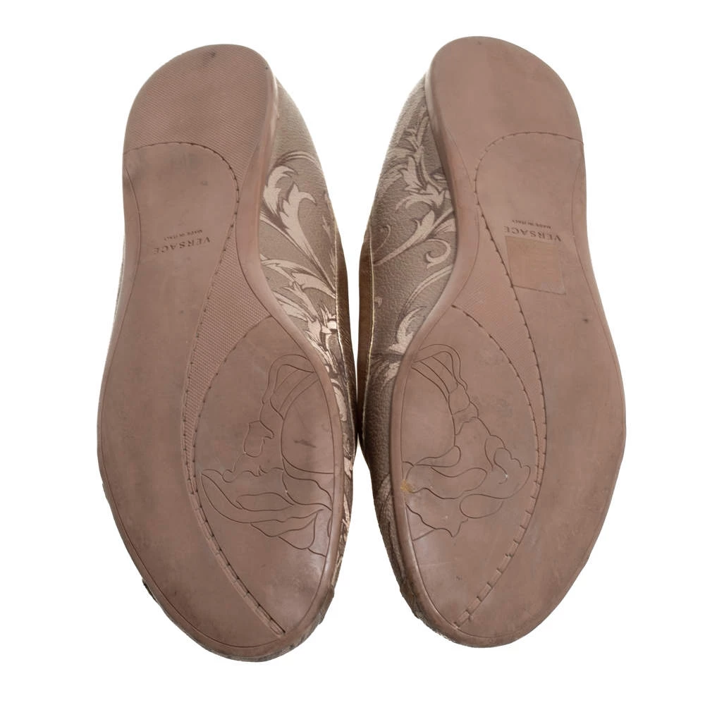 Versace Gold/Brown Leather Ballet Flats Size 39 For Women - Image 6