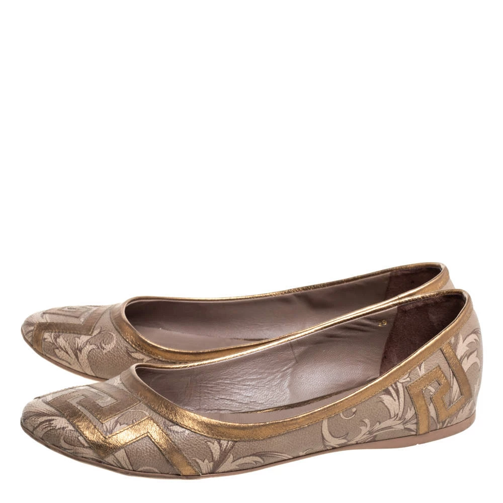 Versace Gold/Brown Leather Ballet Flats Size 39 For Women - Image 4