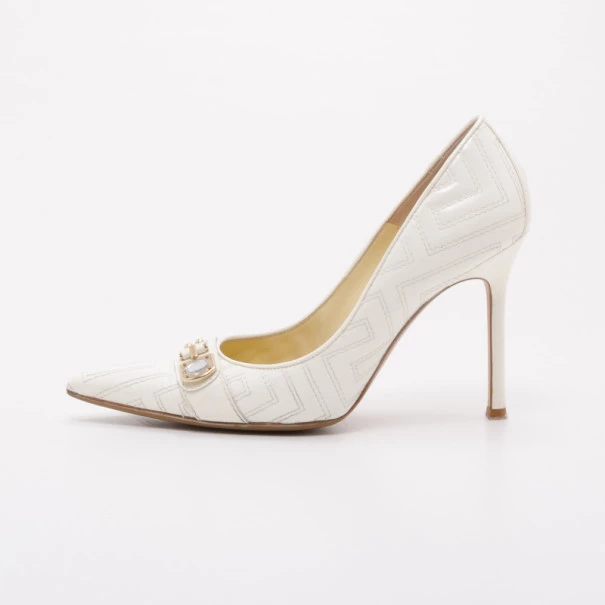 Versace White Patent Leather Pumps Size 40 For Women - Image 2