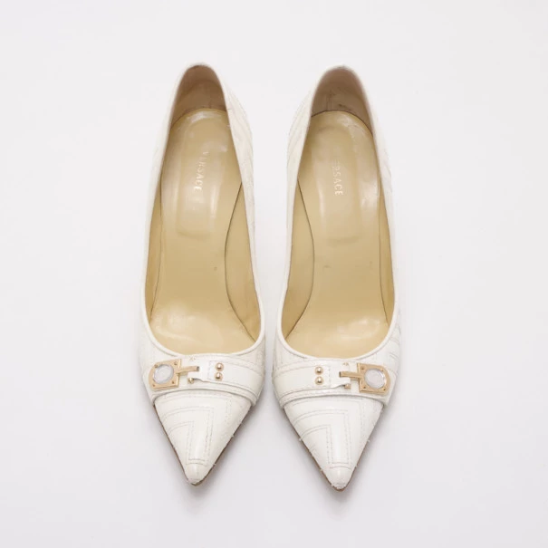 Versace White Patent Leather Pumps Size 40 For Women - Image 3
