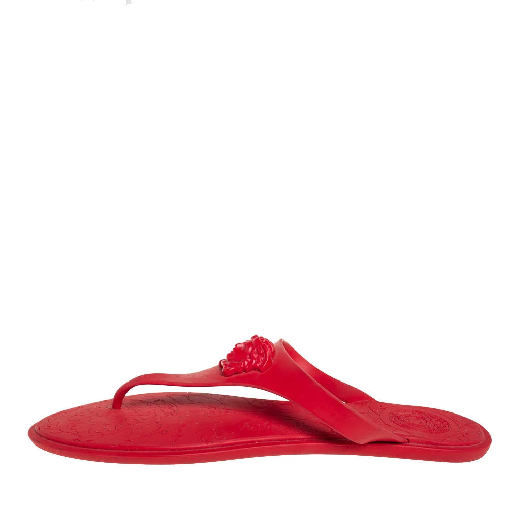 Versace Red Rubber Medusa Thong Flat Sandals Size 39 For Women - Image 2