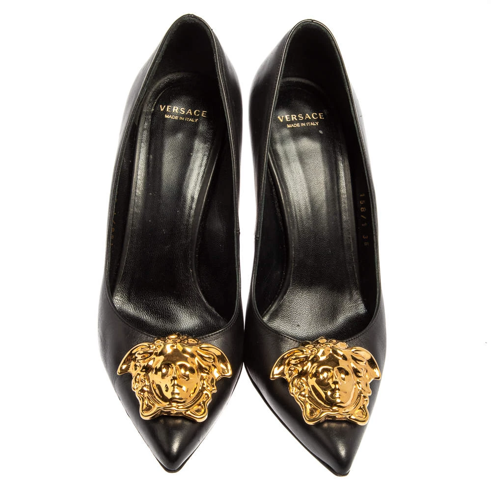 Versace Black Leather Medusa Embellished Pointed Toe Pumps Size 36 For Women - Image 3