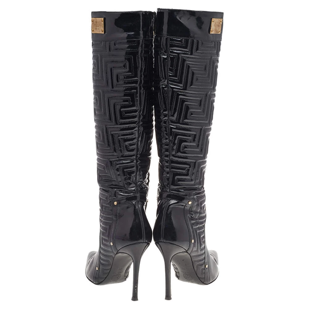 Versace Black Patent Quilted Leather Pointed Toe Knee Length Boots Size 39 For Women - Image 5