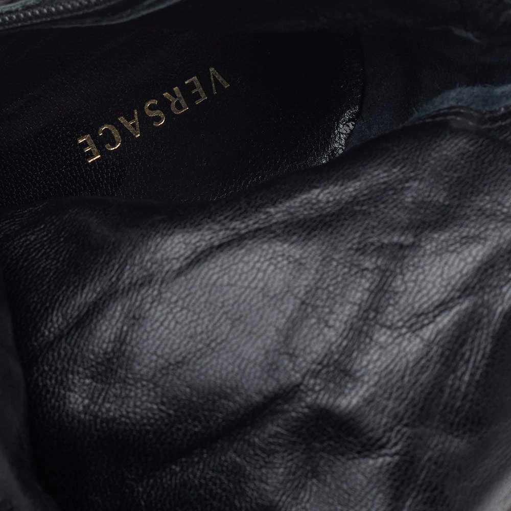 Versace Black Patent Quilted Leather Pointed Toe Knee Length Boots Size 39 For Women - Image 7