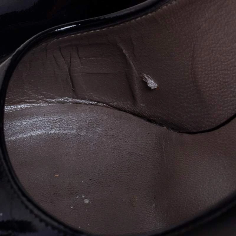 Versace Black Patent Leather Pointed Toe Pumps Size 38 For Women - Image 8