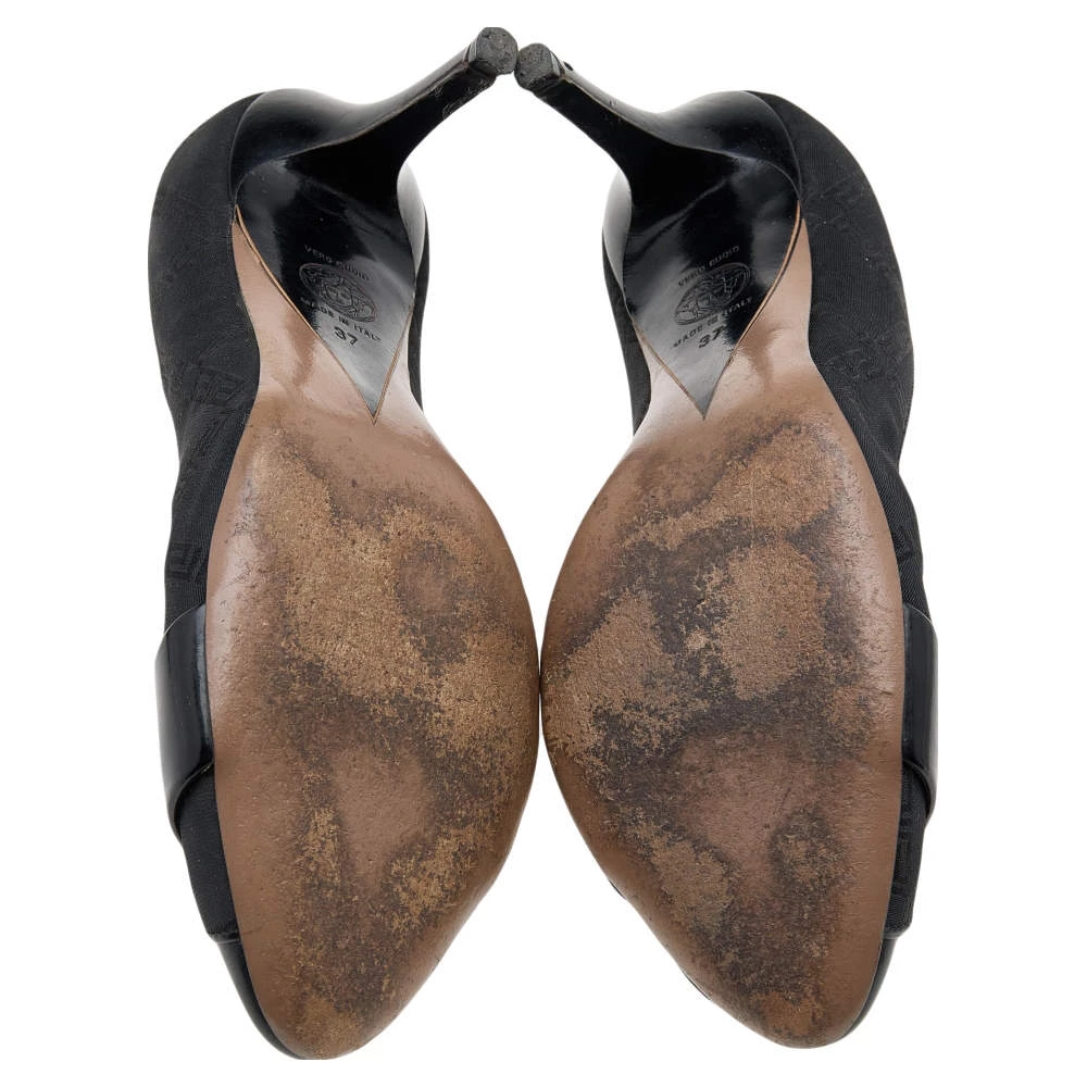 Versace Black Fabric And Patent Leather Medusa Pumps Size 37 For Women - Image 6