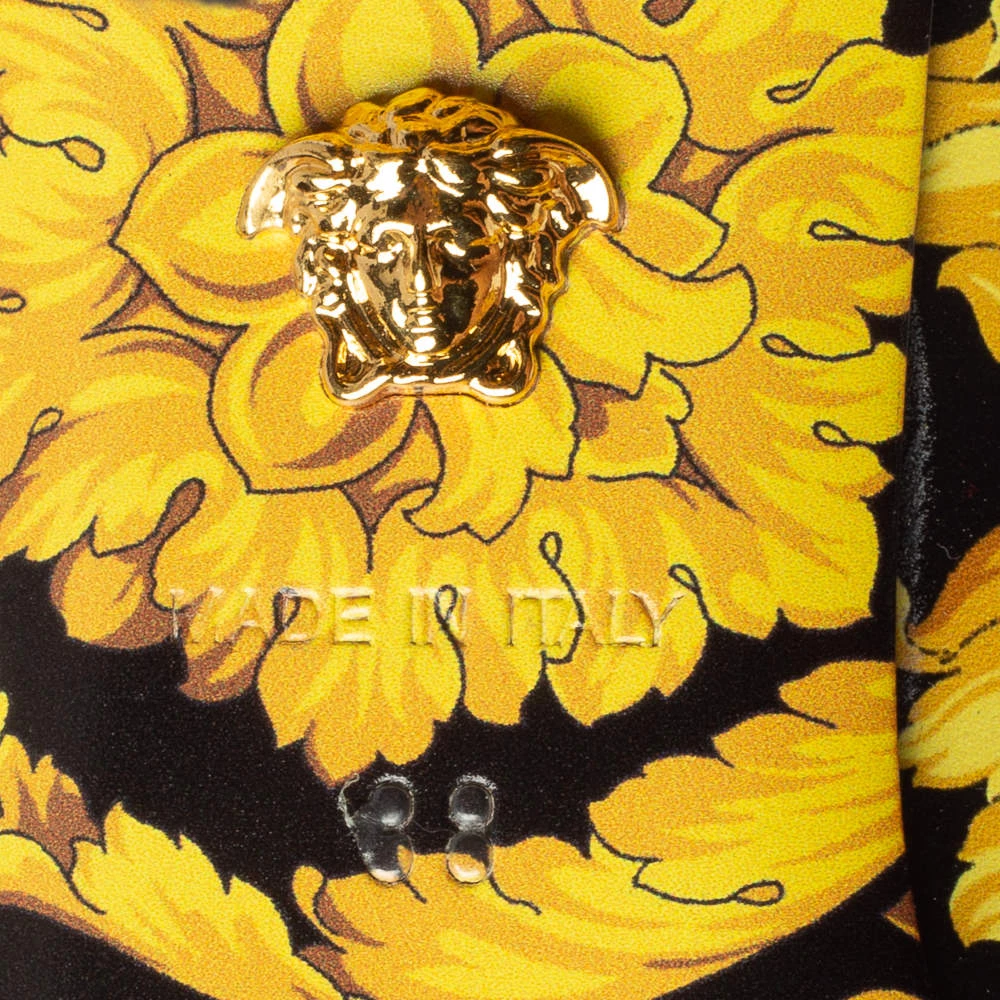 Versace Yellow/Black Barocco Print Leather Pointed-Toe Pumps Size 38 For Women - Image 8