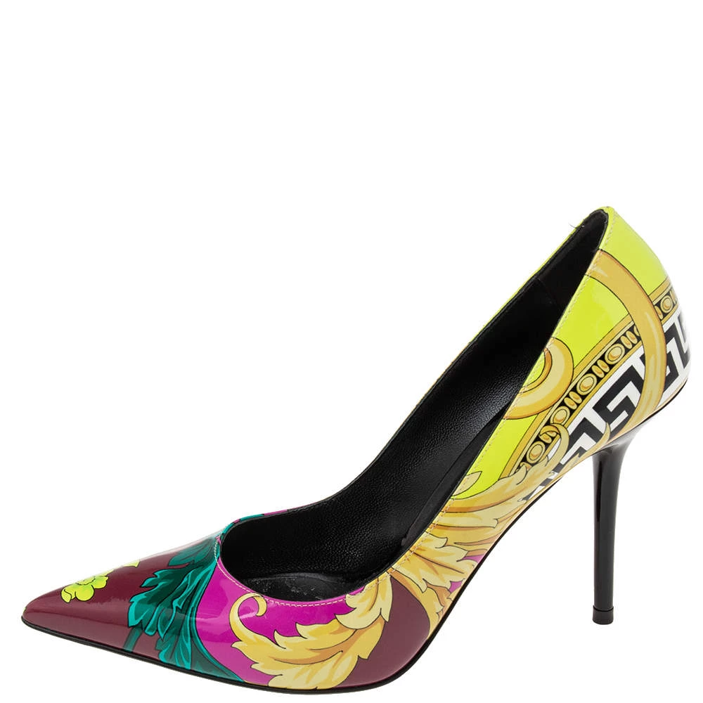 Versace Multicolor Voyage Barocco Print Patent Leather Pumps Size 38 For Women - Image 2
