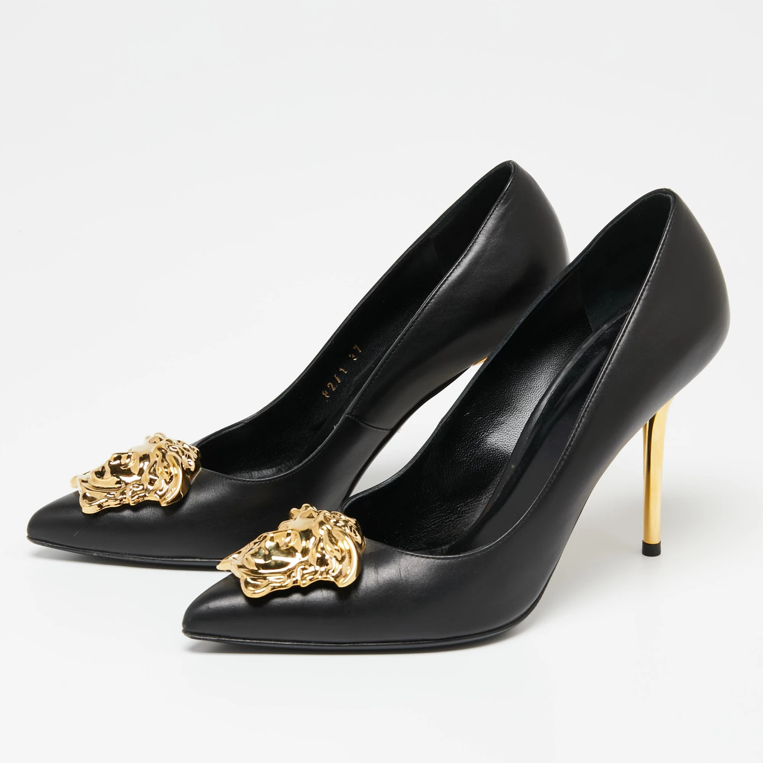Versace Black Leather Medusa Head Pumps Size 37 For Women - Image 2