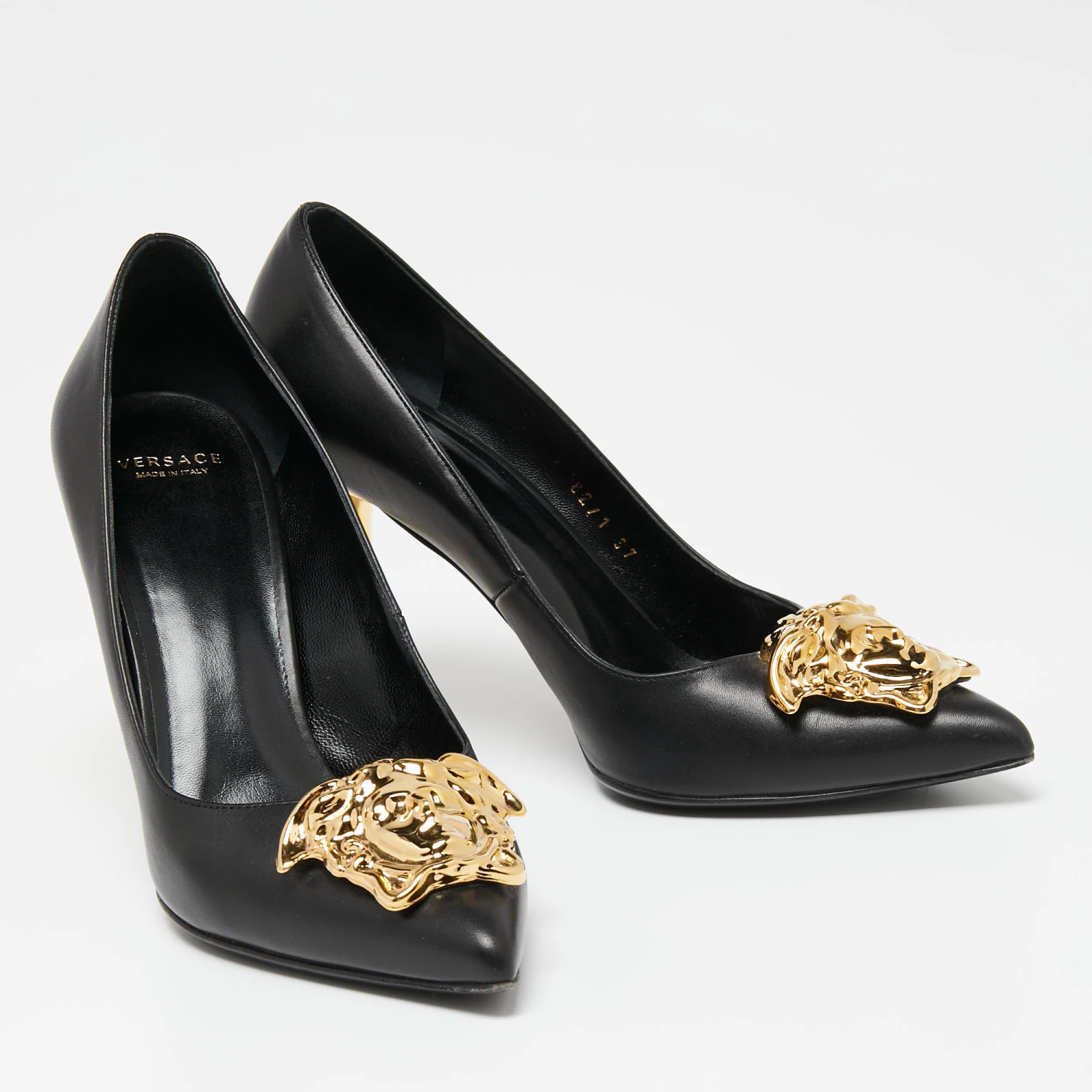 Versace Black Leather Medusa Head Pumps Size 37 For Women - Image 4