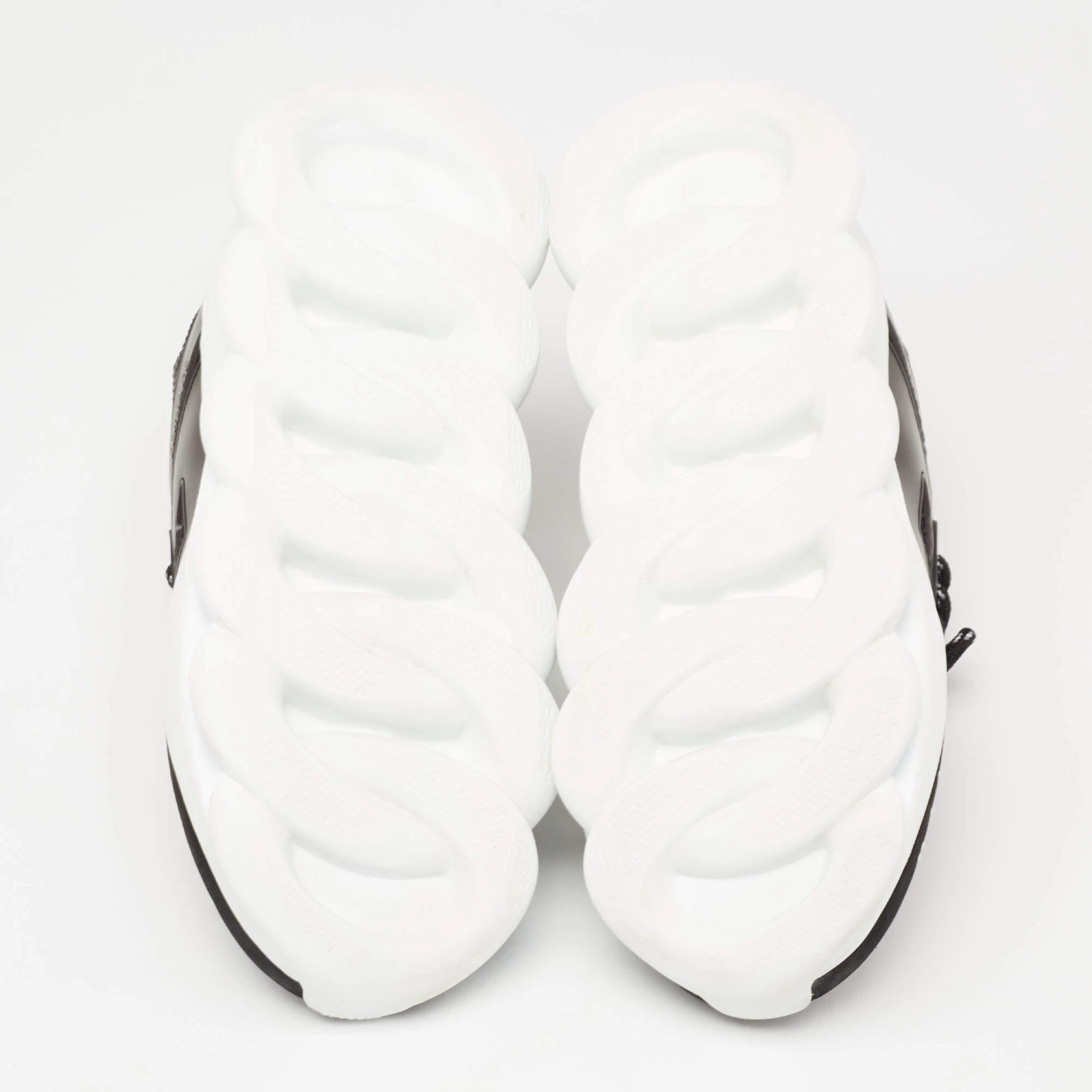 Versace Black Suede And Mesh Chain Reaction Sneakers Size 40 For Women - Image 6