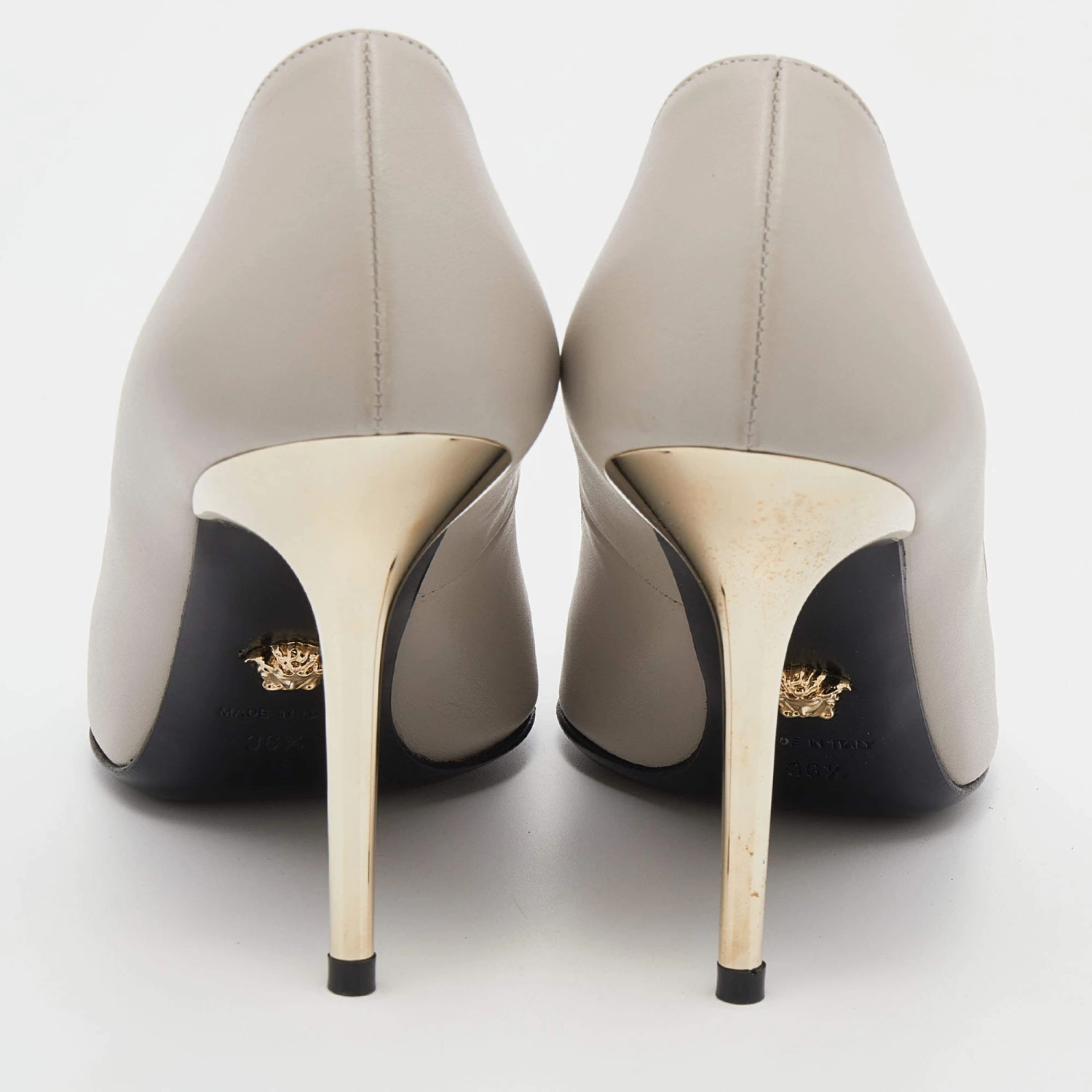Versace Grey Leather Medusa Pointed Toe Pumps Size 36.5 For Women - Image 5