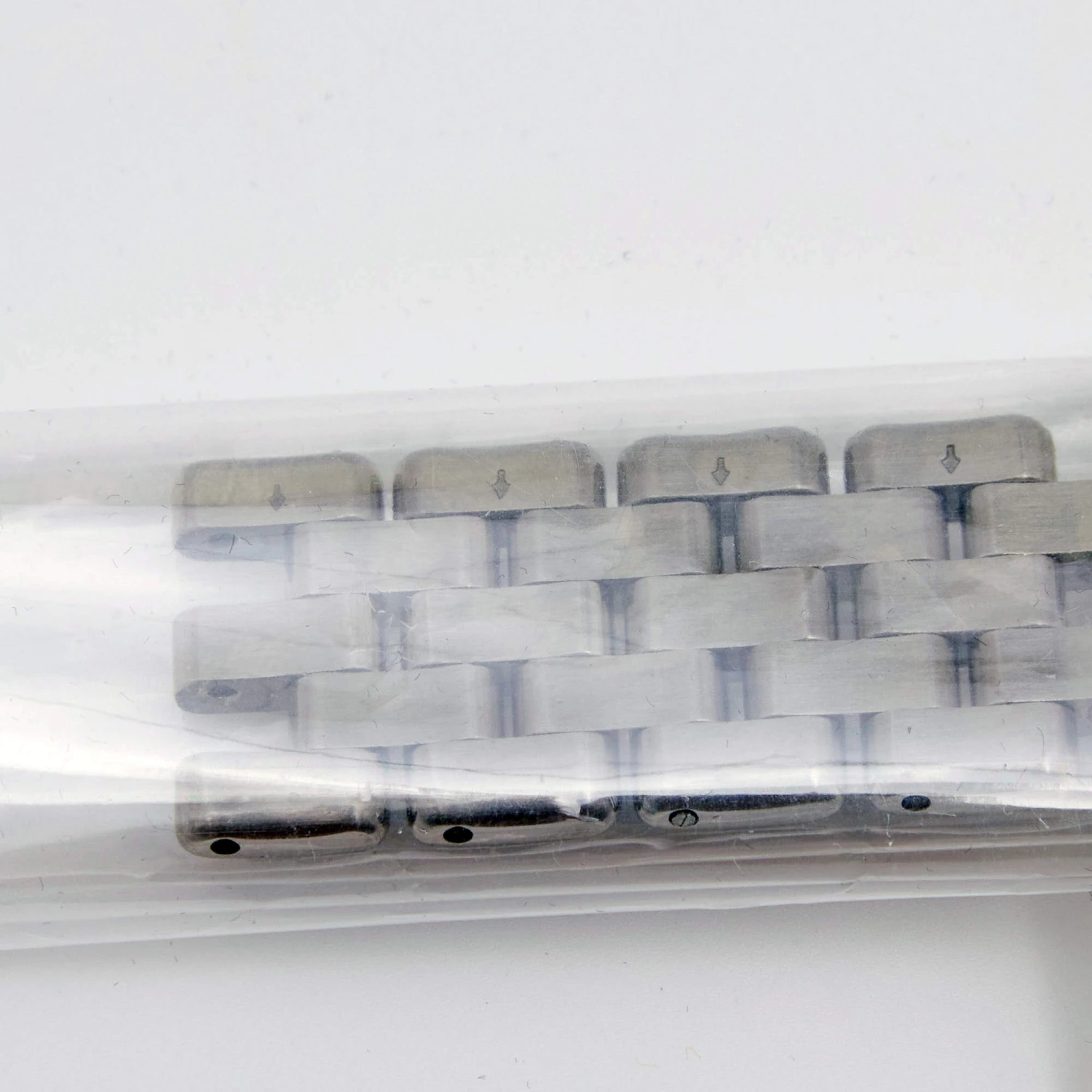 Versace Silver Stainless Steel Thea VA7 Women's Wristwatch 39 Mm For Women - Image 9